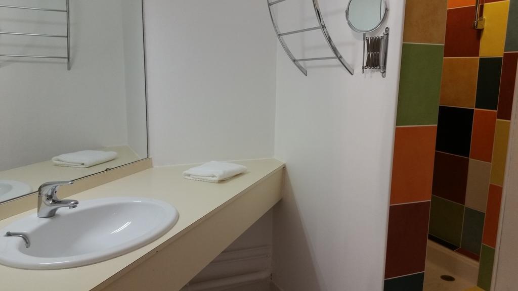 Hotel Le Chantereigne Les Noes-pres-Troyes Ngoại thất bức ảnh